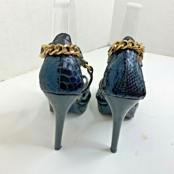 Paprika Womens Sz 8 Black with Gold 5 in heels Shoes Chain Back Textured - Picture 4 of 5